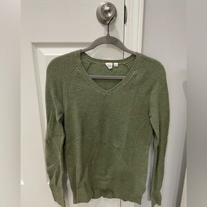 GAP Olive V-Neck Sweater